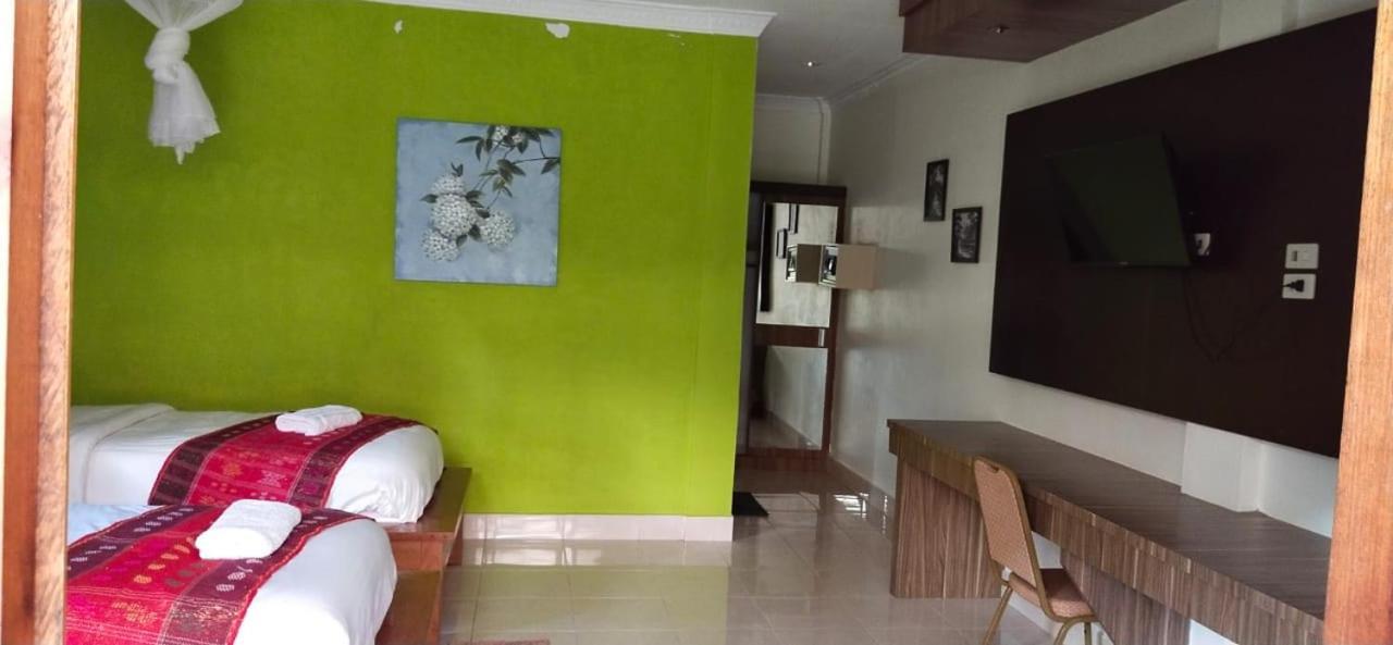 Toba Village Inn Tuk Tuk Εξωτερικό φωτογραφία