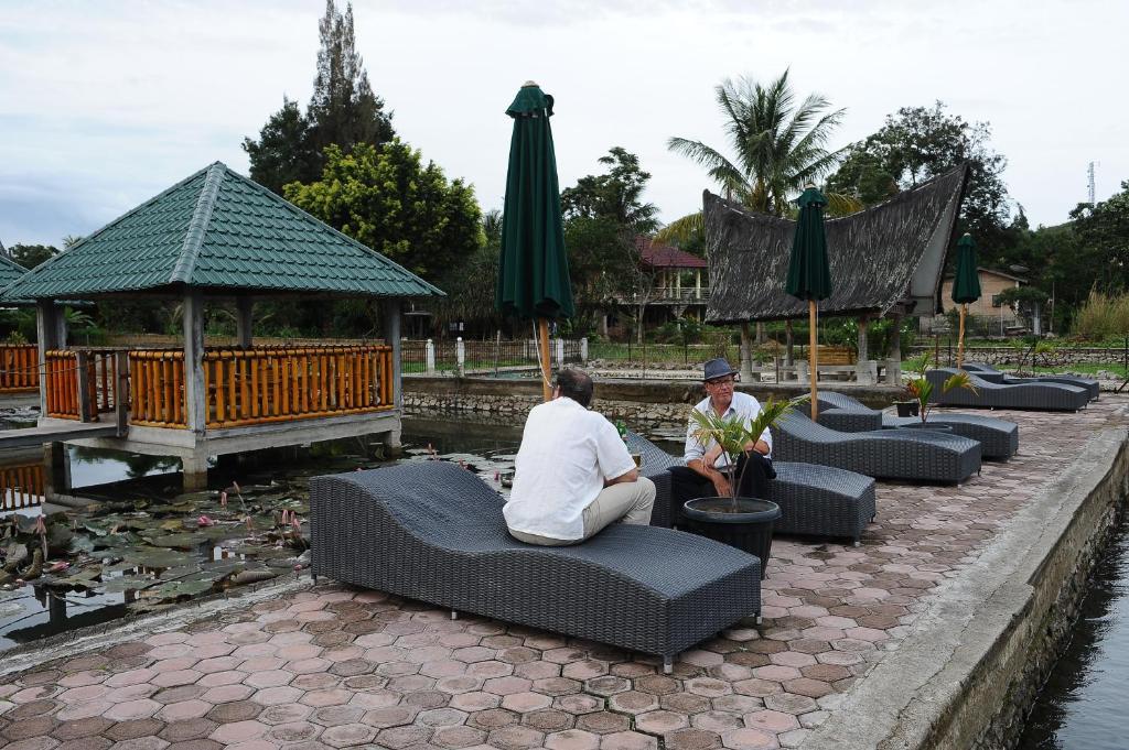 Toba Village Inn Tuk Tuk Δωμάτιο φωτογραφία