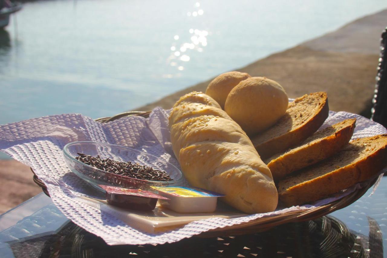 Toba Village Inn Tuk Tuk Εξωτερικό φωτογραφία