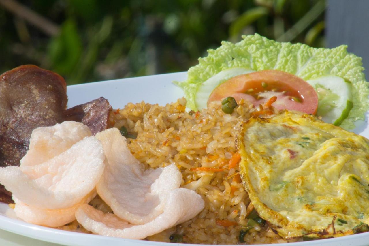 Toba Village Inn Tuk Tuk Εξωτερικό φωτογραφία